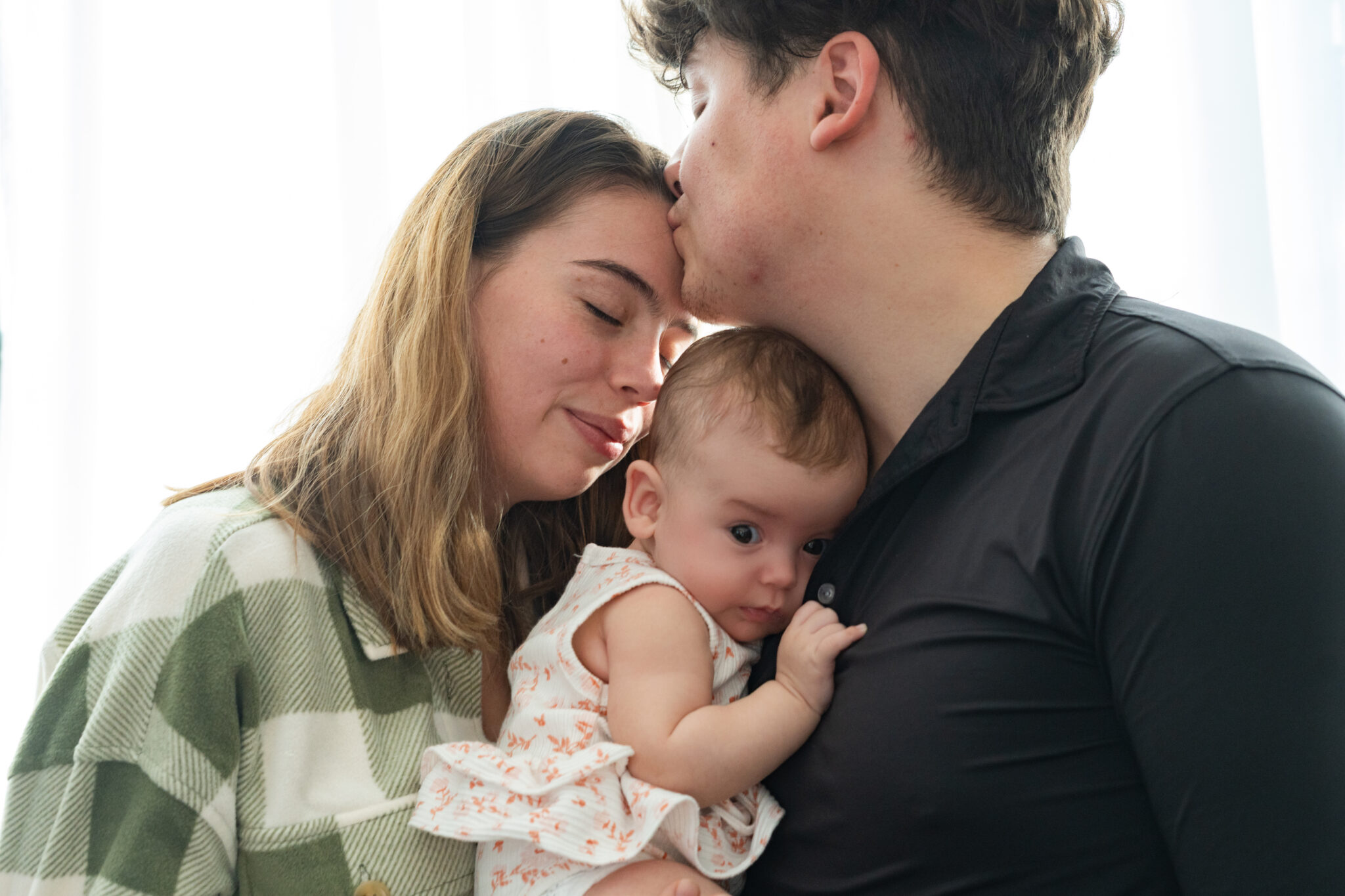 Read more about the article Family Portrait Sessions in Central New York: Capturing the In-Between Moments That Matter
