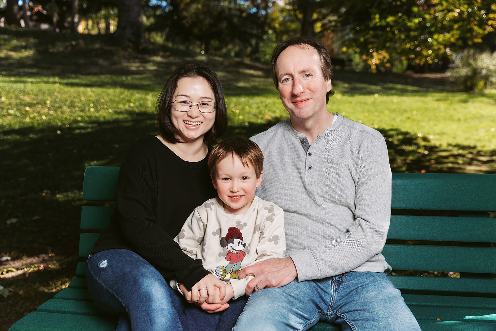 Read more about the article Tips for Family Photos With Kids